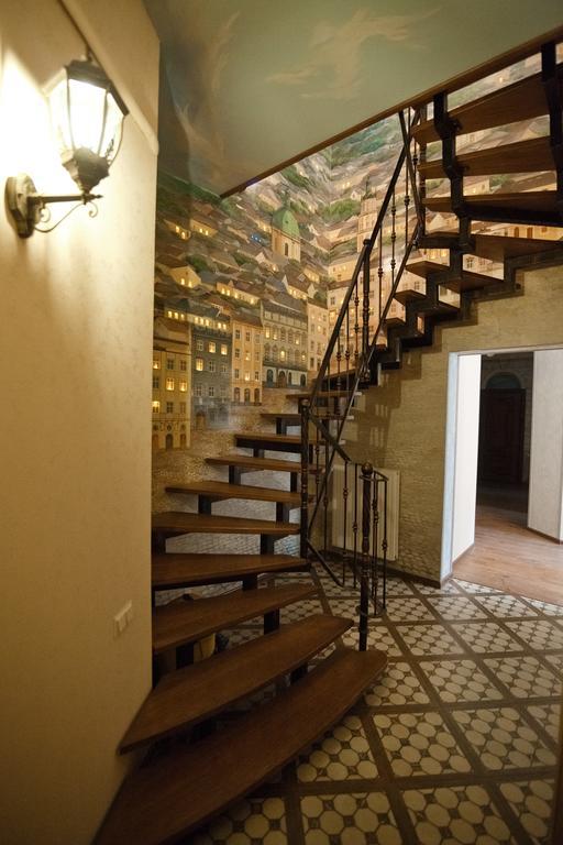 Mini-Hotel Guest House Inn Leopoli Esterno foto